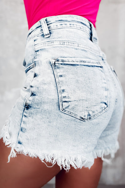 Raw Hem Buttoned Denim Shorts