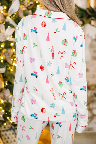 Christmas Spirit Printed Pajama Set