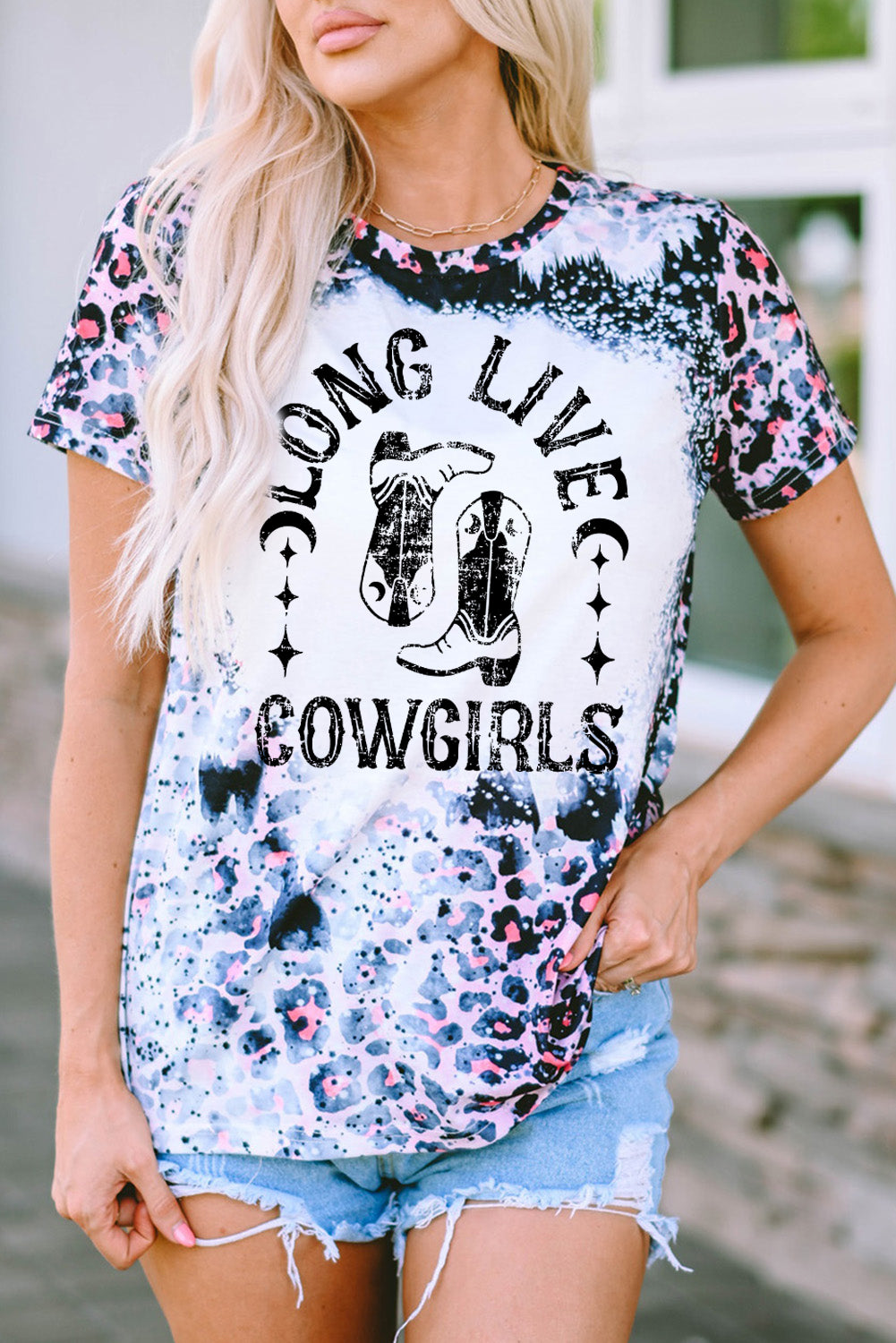 Long Live Cowgirls Graphic T-Shirt