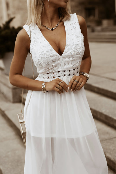 Floral Lace V-Neck Maxi Dress