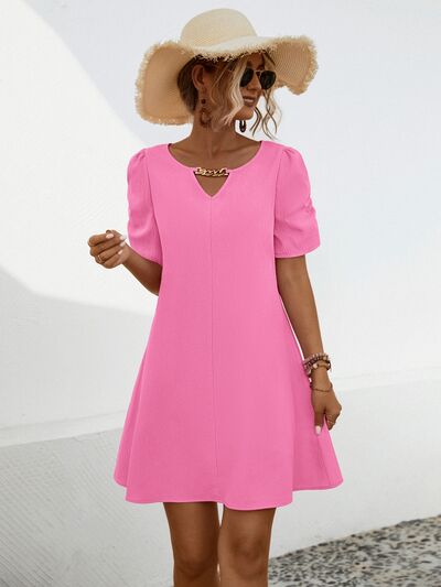 Notched Chain Short Sleeve Dress