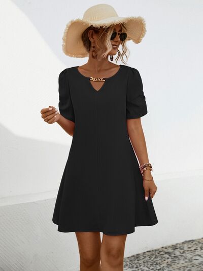 Notched Chain Short Sleeve Dress